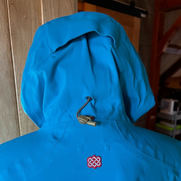 Sherpa Adventure Gear Soft Shell Jacket - Picture 2 of 10